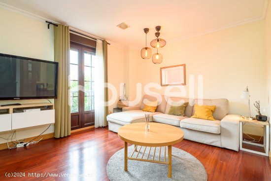 Casa en venta de 263m² Plaza de Carbayedo, 33402 Avilés (Asturias)