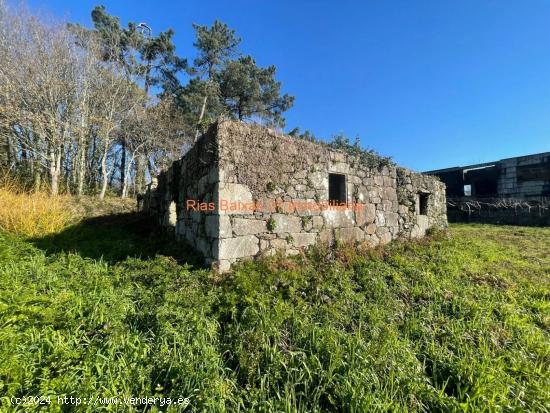  REF 4067 CASA DE PIEDRA PARA REHABILITAR CON 964m2 PARCELA SOLEADA ( MOS ) - PONTEVEDRA 