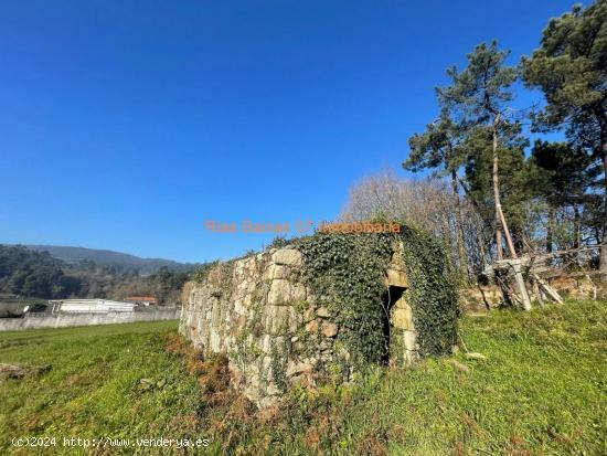 REF 4067 CASA DE PIEDRA PARA REHABILITAR CON 964m2 PARCELA SOLEADA ( MOS ) - PONTEVEDRA