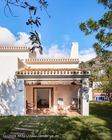 #1 · Inmobiliaria Experta en la venta de Chalets Ibicencos en La Costa Blanca Norte, España ⚜ - 