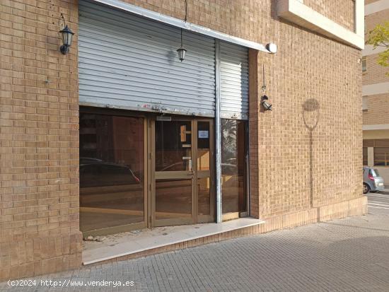 Local comercial esquinero en Bloc Baix Penedés, Sant Pere i Sant Pau, Tarragona. - TARRAGONA