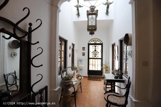 Se vende casa con encanto en el centro Histórico de Alcázar de San Juan.( CASA RURAL) - CIUDAD REA