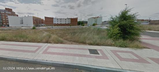 TERRENO URBANO en SAN ESTEBAN - LEON