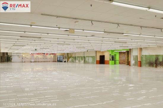 LOCAL comercial con GARAJE EN ALQUILER - ZARAGOZA