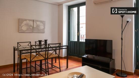 Elegante apartamento de 1 dormitorio en alquiler, cerca de Plaza de España, en Malasaña - MADRID