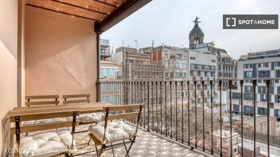 Piso de 2 habitaciones en alquiler en Hostafrancs - BARCELONA