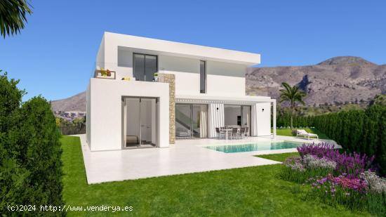 VILLAS DE OBRA NUEVA EN FINESTRAT CON VISTAS AL MAR - ALICANTE