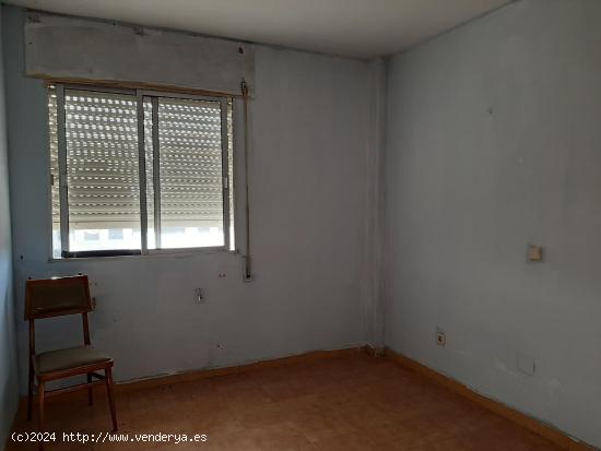 A LA VENTA PISO EN TRASPINEDO - VALLADOLID