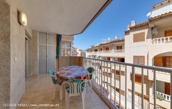 Apartamento 2a planta a 50m de Playa de Los Locos - ALICANTE