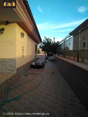 ESTUPENDO CHALET EN LAS MOLINETAS - MURCIA