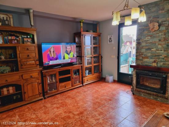 Se Vende en Trescasas - SEGOVIA