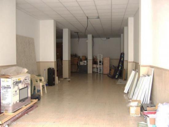 EN ALQUILER LOCAL COMERCIAL EN NOVELDA - ALICANTE