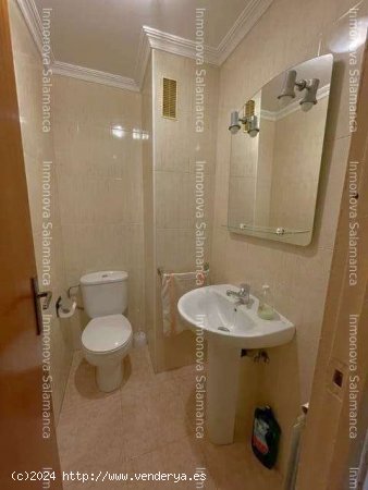 Salamanca ( Plaza de Madrid ); 5d, 2wc. SS.CC. 890€ - Salamanca