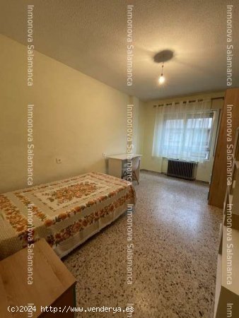 Salamanca ( Plaza de Madrid ); 5d, 2wc. SS.CC. 890€ - Salamanca