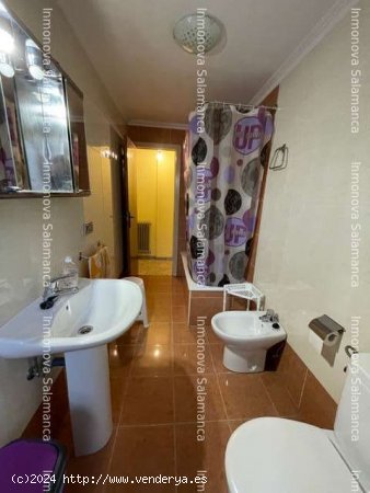 Salamanca ( Plaza de Madrid ); 5d, 2wc. SS.CC. 890€ - Salamanca