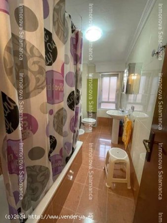 Salamanca ( Plaza de Madrid ); 5d, 2wc. SS.CC. 890€ - Salamanca