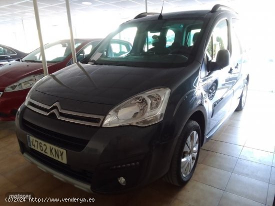 Citroen Berlingo MULTISPACE 1.6 HDI 100 cv. TURISMO de 2018 con 137.000 Km por 13.800 EUR. en Murcia