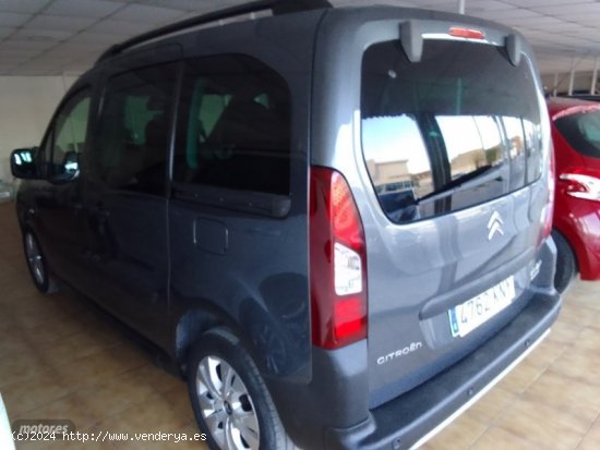 Citroen Berlingo MULTISPACE 1.6 HDI 100 cv. TURISMO de 2018 con 137.000 Km por 13.800 EUR. en Murcia