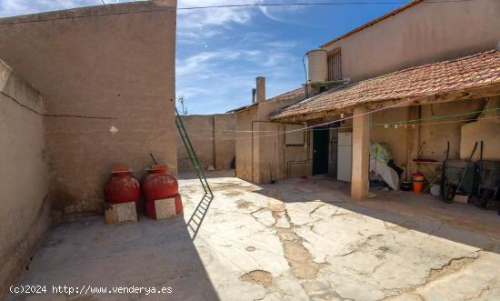 SE VENDE CASA EN LA ARBOLEJA, MURCIA - MURCIA