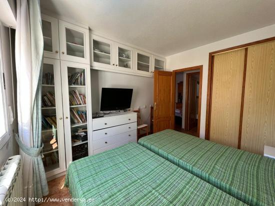 BONITO APARTAMENTO DE 2 DORMITORIOS EN EL CENTRO DE TORREVIEJA!!!! - ALICANTE