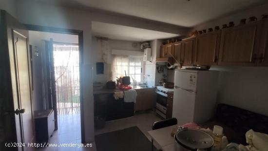 Venta de casa en Villanueva de Valdueza - LEON