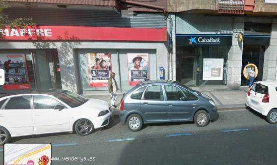 LOCAL COMERCIAL EN CALLE MARQUES DE LA HERMIDA 12 - ANTERIORMENTE  OFICINA CAIXA - CANTABRIA