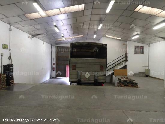 SE VENDE NAVE INDUSTRIAL CON CAMARAS FRIGORIFICAS - SALAMANCA