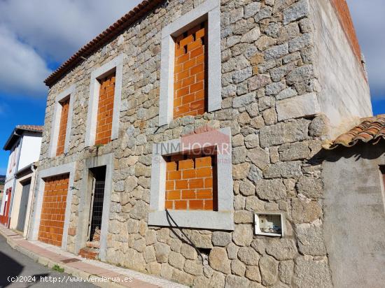 CASA EN CONSTRUCCIÓN EN MUÑANA, ÁVILA - AVILA