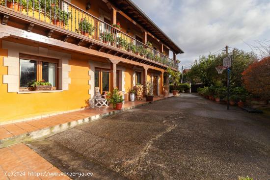 CASONA TIPICA MONTAÑESA COMPLETAMENTE REFORMADA - CANTABRIA