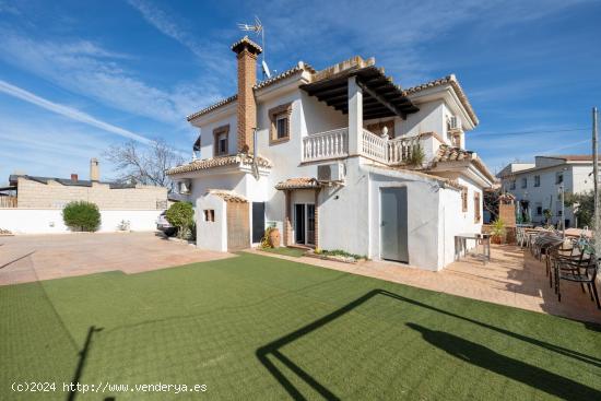 Chalet en Ogijares zona CENTRO OGÍJARES - GRANADA