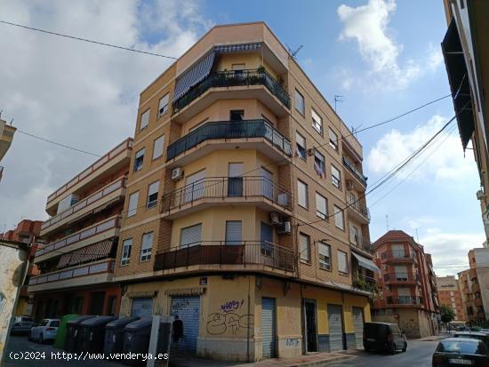 OPORTUNIDAD, SE VENDE ESTUPENDO PISO EN EL CENTRO DE ALCANTARILLA - MURCIA