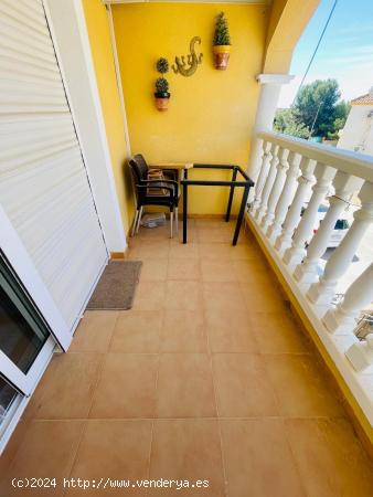 DÚPLEX DE 2 DORMITORIOS CON SÓLÁRIUM Y PISCINA COMUNITARIA - ZONA MONTEMAR, ALGORFA - - ALICANTE