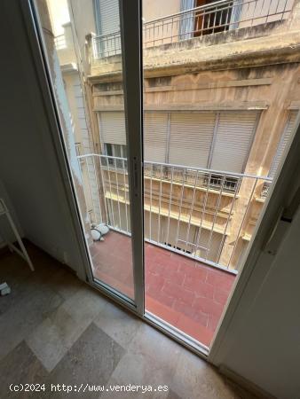 Alquiler de habitacion para estudiantes en zona centrica! - ALICANTE