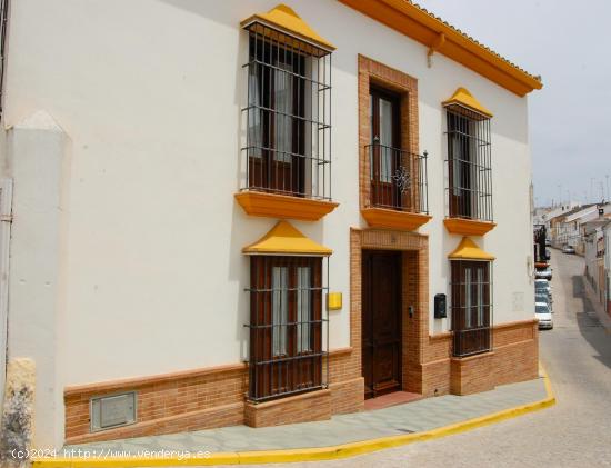  Impresionante casa en el Saucejo - SEVILLA 