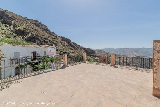 LA ALPUJARRA, CÁSTARAS - GRANADA