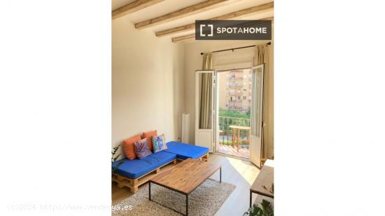 Apartamento entero de 2 dormitorios en Barcelona. - BARCELONA