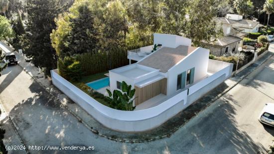 Chalet de nueva construcción en Alcudia Bonaire - BALEARES