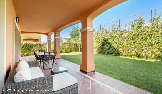 Venta de villas de lujo y pareados en Estepona. - MALAGA