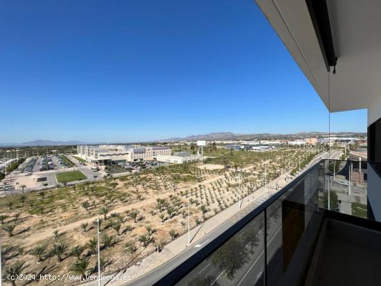  Piso en Elche zona Corte Inglés con terraza y plaza de garaje incluida. - ALICANTE 