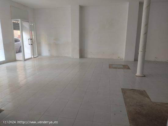 LOCAL COMERCIAL  DE 100M2 EN EL CENTRO - ALBACETE