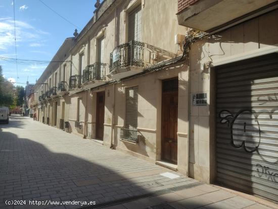 LOCAL COMERCIAL EN ZONA COMERCIAL Y CENTRICO - ALBACETE