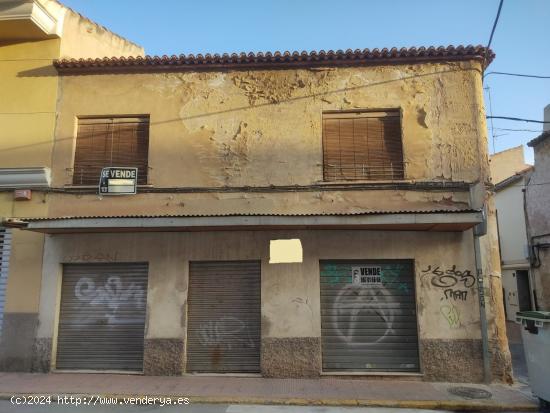 CASA PARA REFORMAR EN ESQUINA - ALBACETE