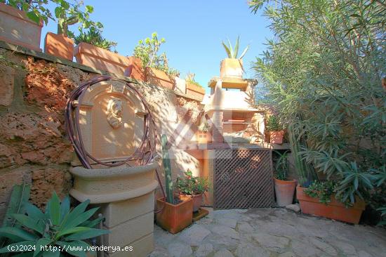  Coqueta casa de pueblo con encantador patio en Andratx - BALEARES 