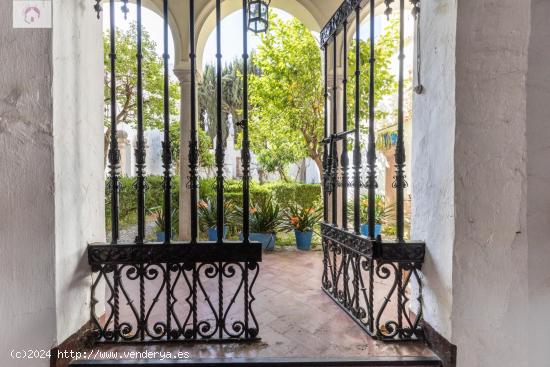 CASA PALACIO DE LOS MARQUESES DE ESCALONIA EN ANTEQUERA - MALAGA