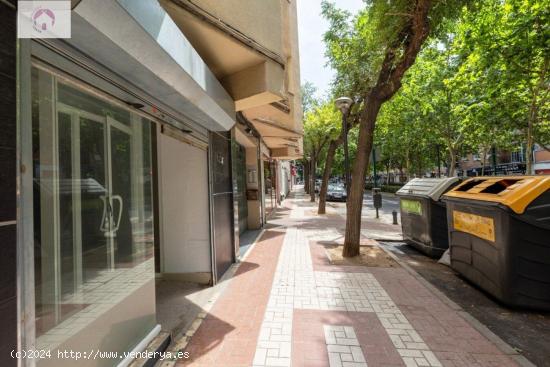  Local comercial en Granada zona Zaidin - Ref. 325842 - GRANADA 