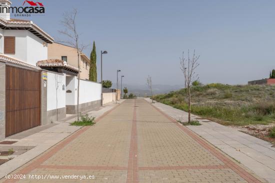 PARCELA EN LOS ALTOS DE LA ZUBIA - GRANADA