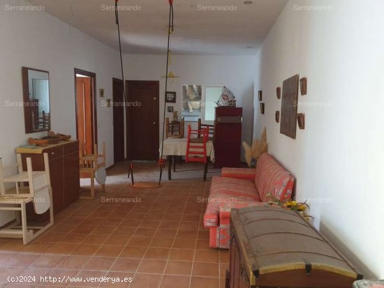 CASA DE PUEBLO EN VENTA EN LOS ROMEROS. JABUGO (HUELVA) ESPAÑA. - Jabugo