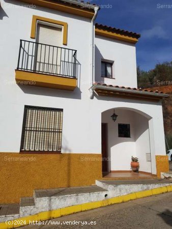 CASA ADOSADA EN VENTA EN GALAROZA (HUELVA) ESPAÑA. - Galaroza