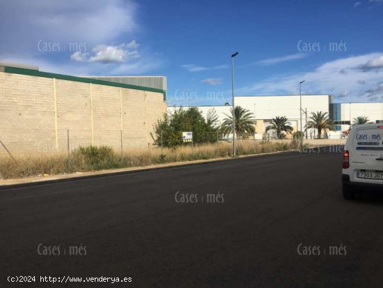 SE VENDE SUELO INDUSTRIAL 415M2 - Rafelbunyol