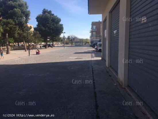 LOCAL COMERCIAL ESQUINERO EN MASSAMAGRELL - Massamagrell